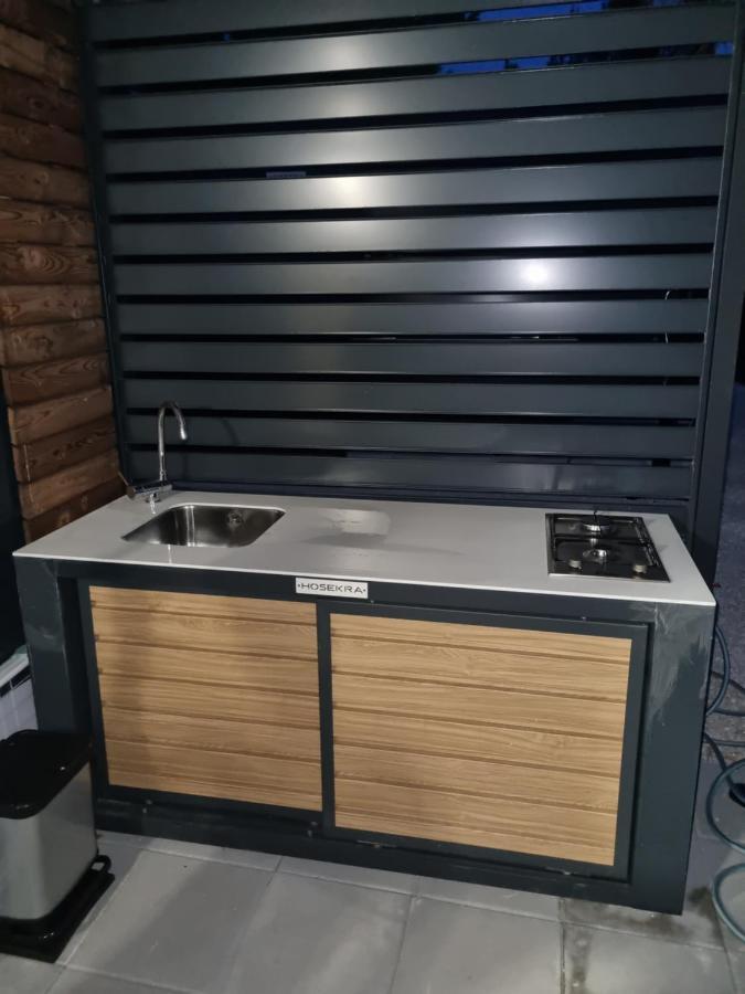 Hipo Camp Mobil Home Arta Пакоштане Экстерьер фото